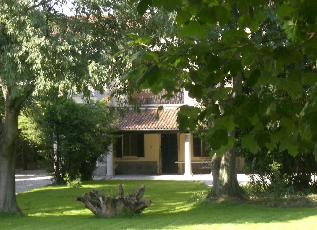 Villa Cantoni Gropello Cairoli الغرفة الصورة